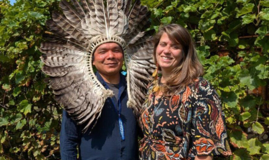 Eine Reise in den Urwald mit Txana Bane und Kathy Maknani 